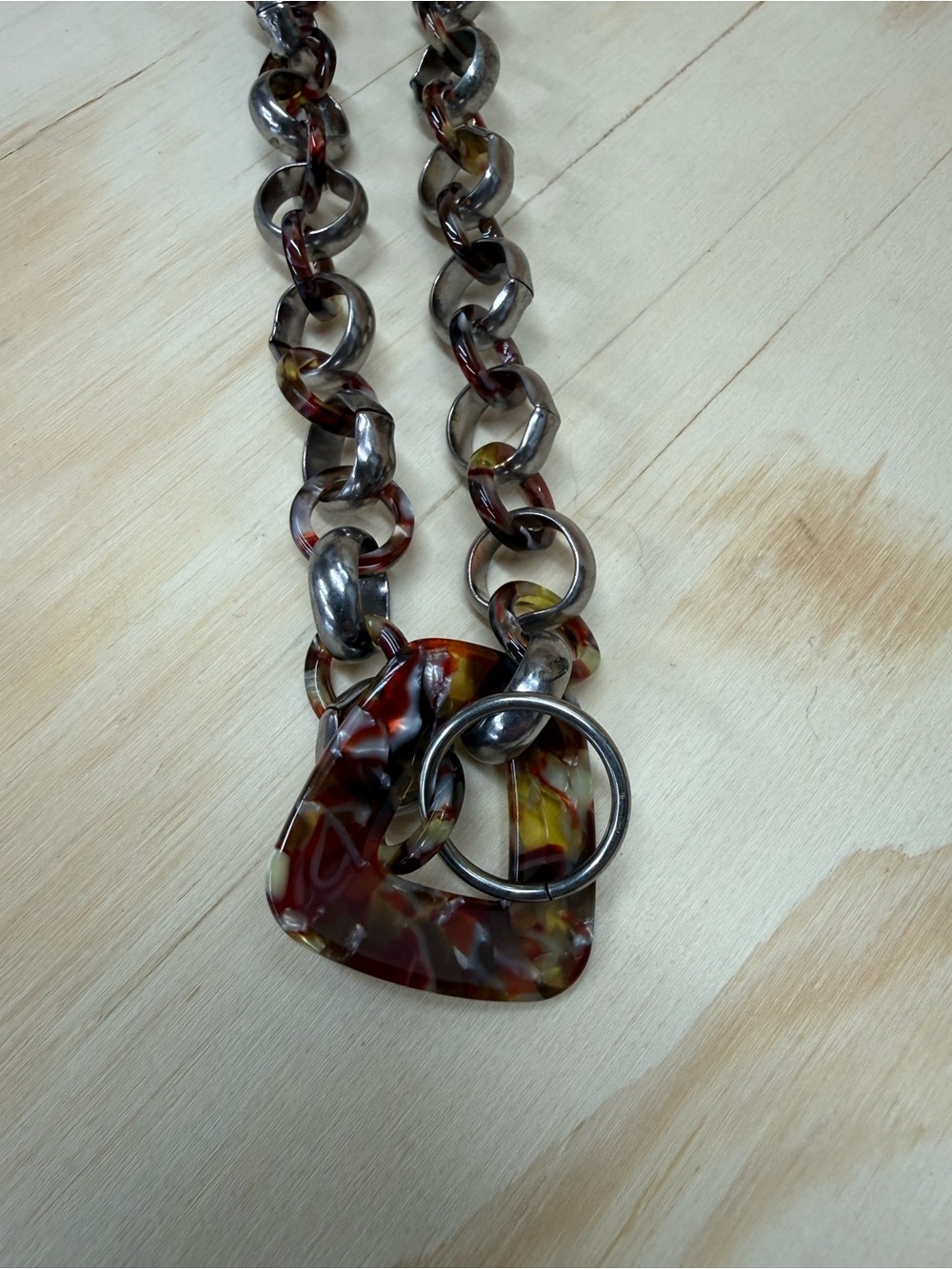 Chunky Statement Resin and Metal Link Necklace in Tortoiseshell Brown